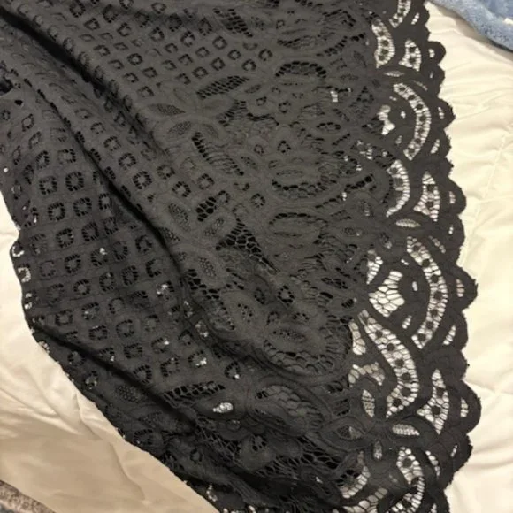 Vera Wang Formal Lace Maxi Dress - Picture 8 of 14